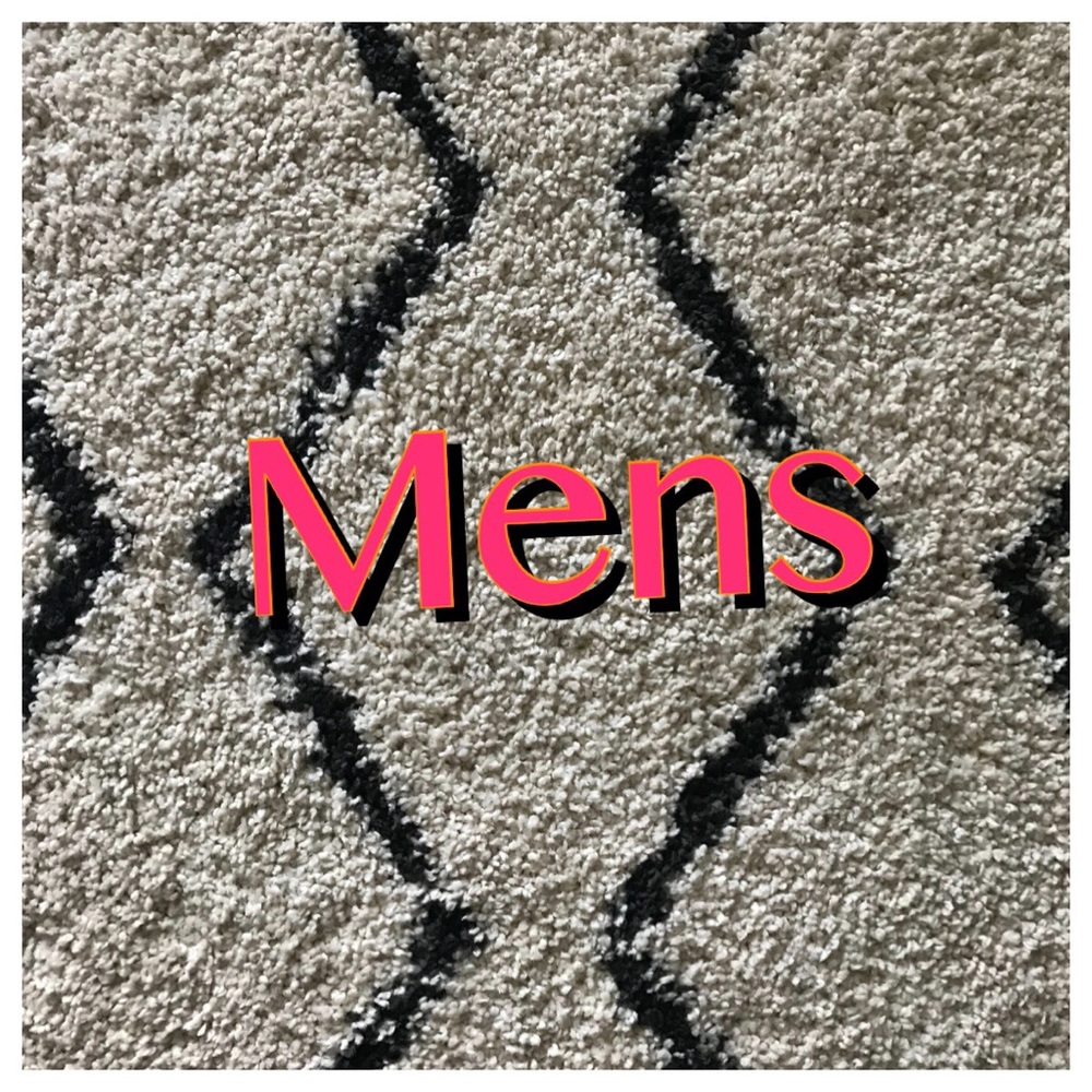 Men’s clothing listed here 👉🏼